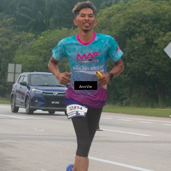 Runner Photo 7575474