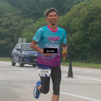Runner Photo 7575481