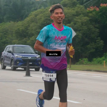 Runner Photo 7575499
