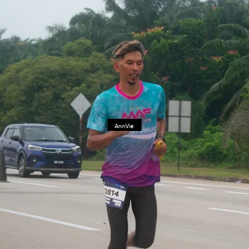 Runner Photo 7575511