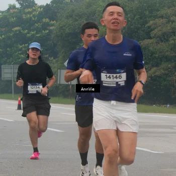 Runner Photo 7575519