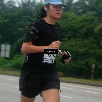 Runner Photo 7575548