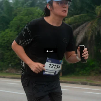 Runner Photo 7575549
