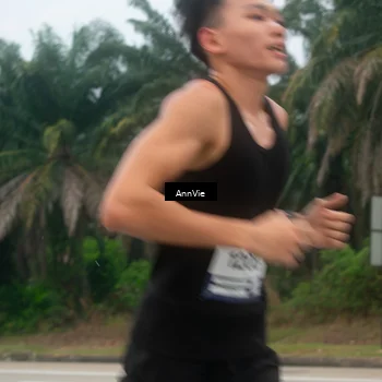 Runner Photo 7575589