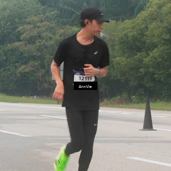Runner Photo 7575600