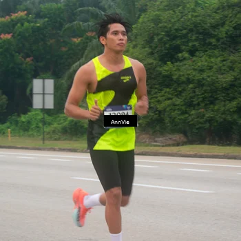 Runner Photo 7575642