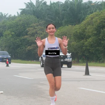 Runner Photo 7575682