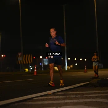 Runner Photo 7585962