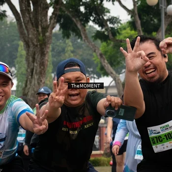 Runner Photo 7585995