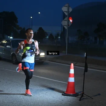 Runner Photo 7586019