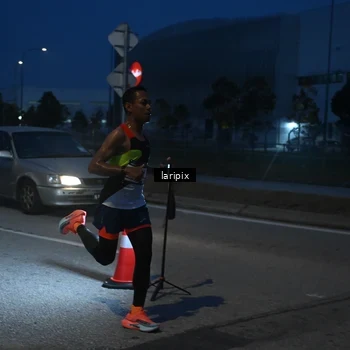 Runner Photo 7586023