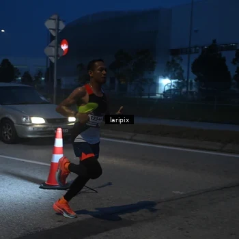 Runner Photo 7586025