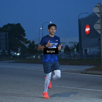 Runner Photo 7586135