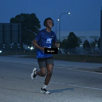 Runner Photo 7586150