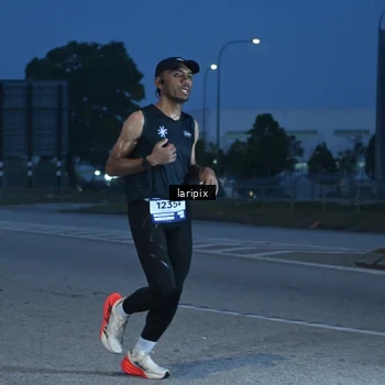 Runner Photo 7586174