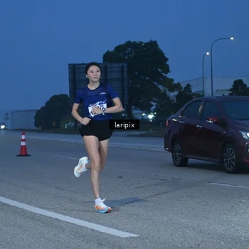 Runner Photo 7586183