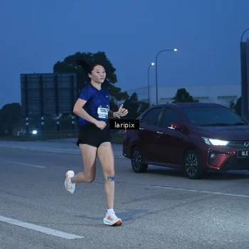 Runner Photo 7586190