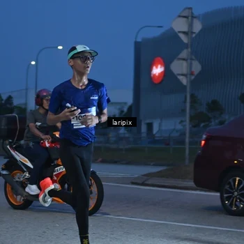 Runner Photo 7586203