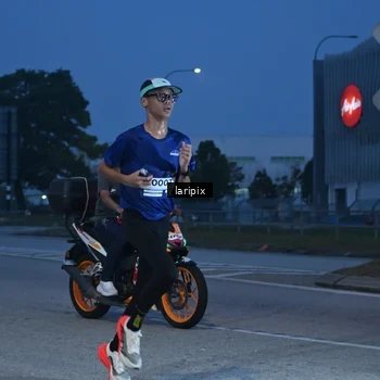 Runner Photo 7586204