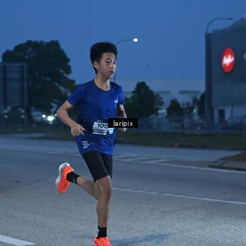 Runner Photo 7586218