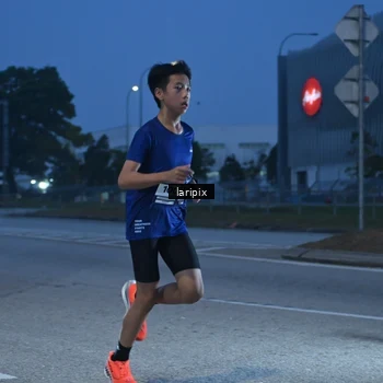 Runner Photo 7586221