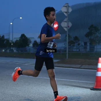 Runner Photo 7586222