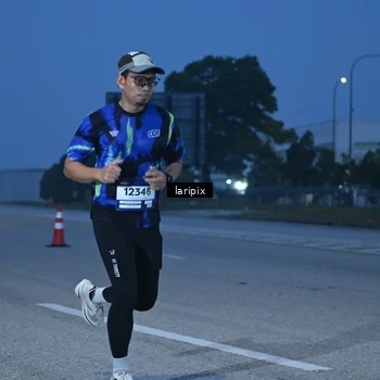 Runner Photo 7586229