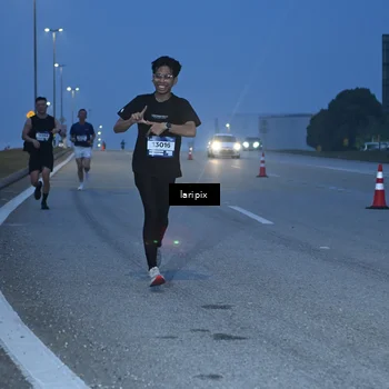 Runner Photo 7586233