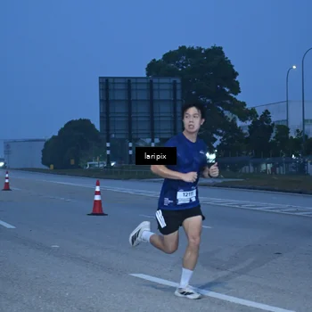 Runner Photo 7586284
