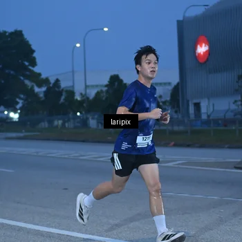 Runner Photo 7586290