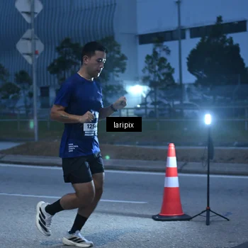 Runner Photo 7586312