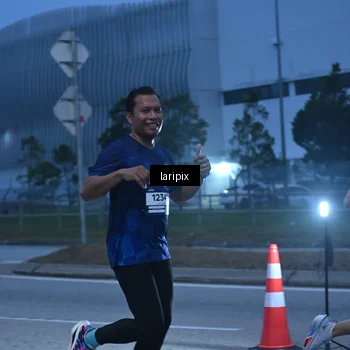 Runner Photo 7586346
