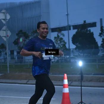 Runner Photo 7586356