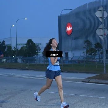 Runner Photo 7586357
