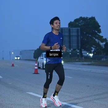 Runner Photo 7586400