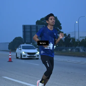 Runner Photo 7586401