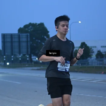 Runner Photo 7586435
