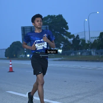 Runner Photo 7586450