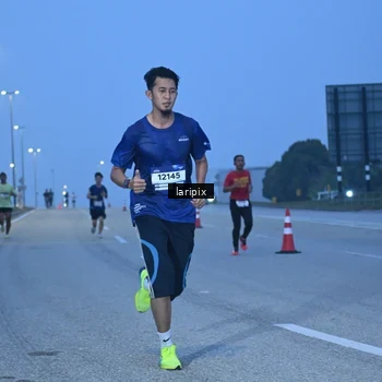 Runner Photo 7586466