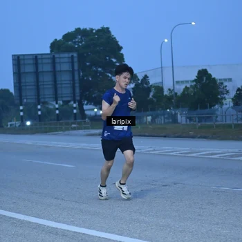 Runner Photo 7586485