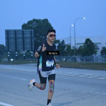 Runner Photo 7586505