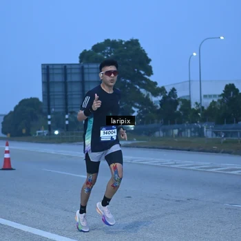 Runner Photo 7586514