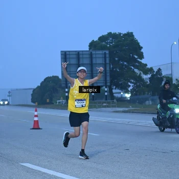 Runner Photo 7586528