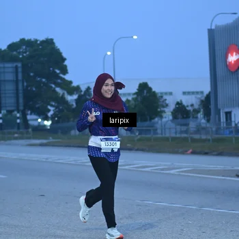 Runner Photo 7586548