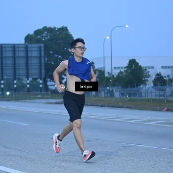 Runner Photo 7586660