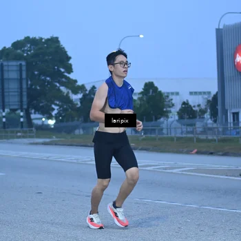 Runner Photo 7586662