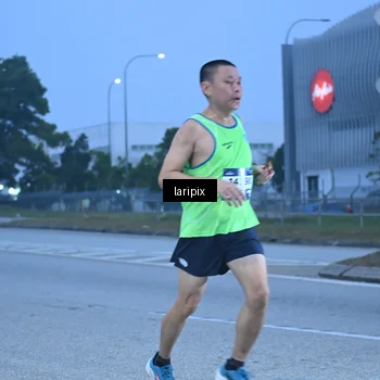 Runner Photo 7586665