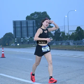 Runner Photo 7586686