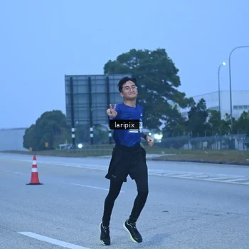 Runner Photo 7586690