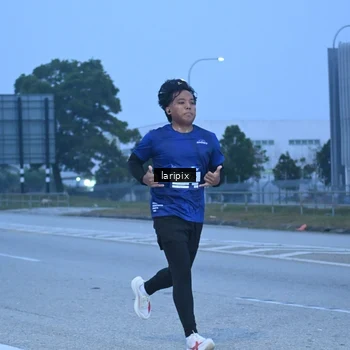 Runner Photo 7586707